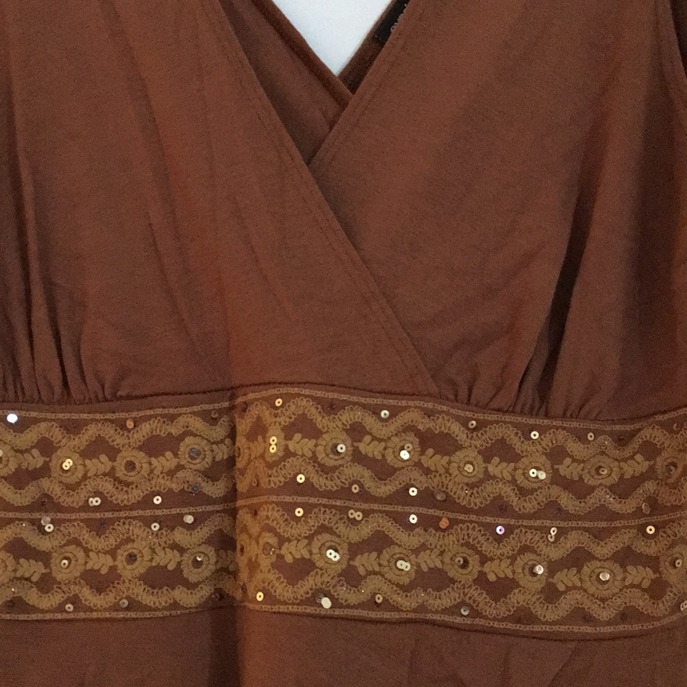 Tank - Picture 4 of 5